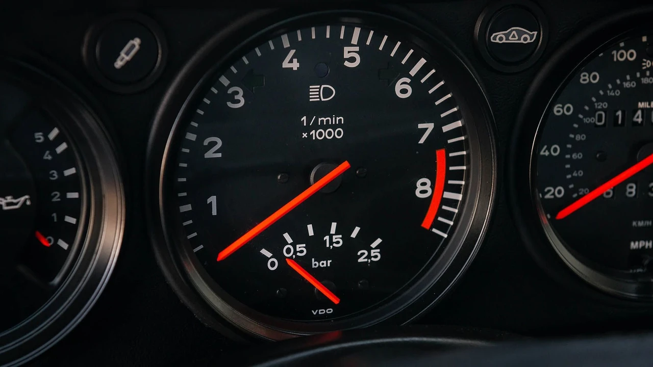 1987 Porsche 959 - Image 28 of 31