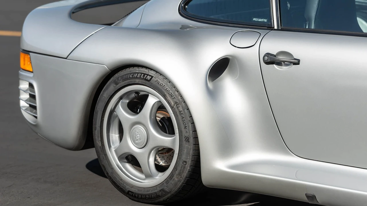 1987 Porsche 959 - Image 13 of 31