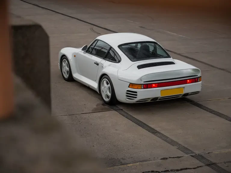 1987 Porsche 959 - Image 28 of 31