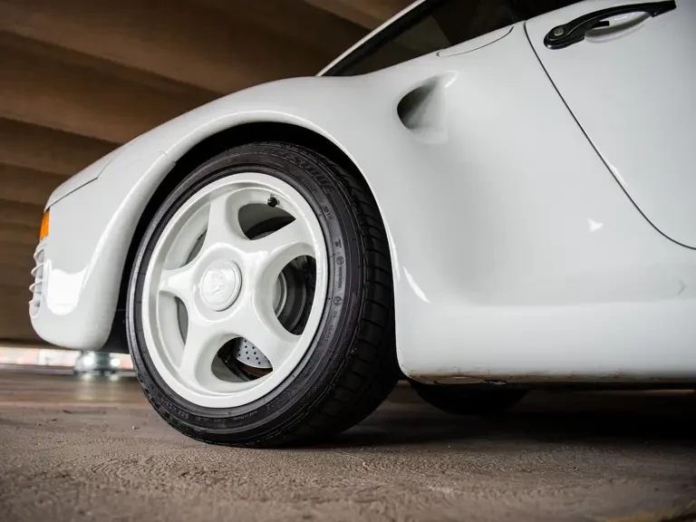 1987 Porsche 959 - Image 18 of 31