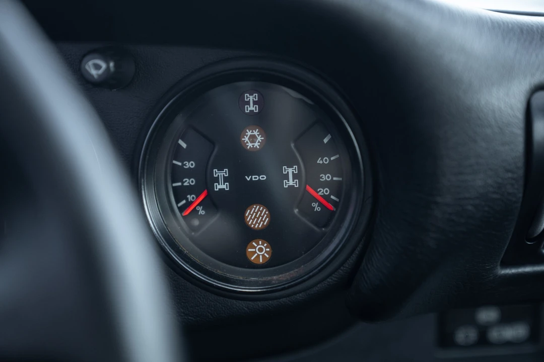 1987 Porsche 959 - Image 29 of 31