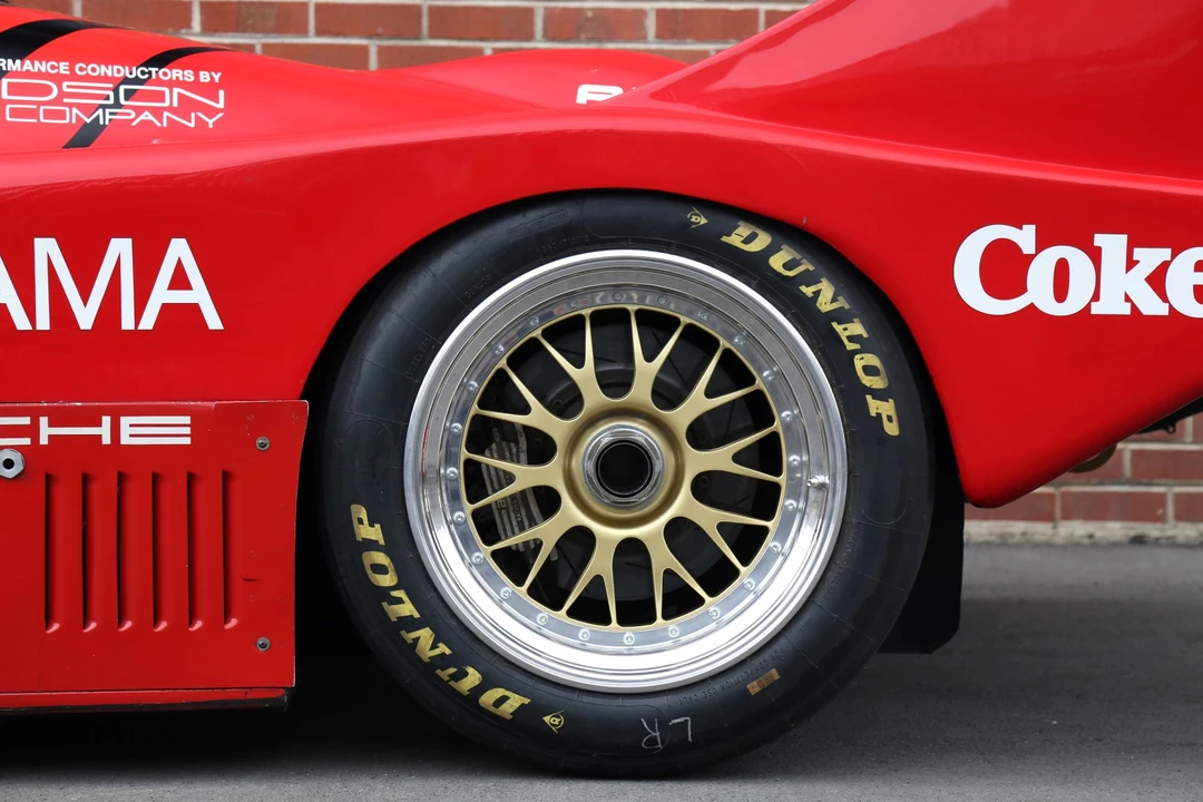 1987 Porsche 956 & 962 - Image 24 of 31
