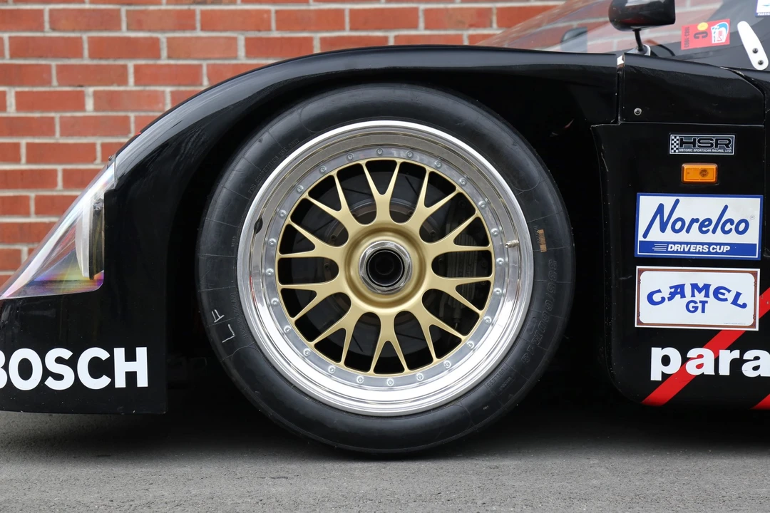 1987 Porsche 956 & 962 - Image 26 of 31