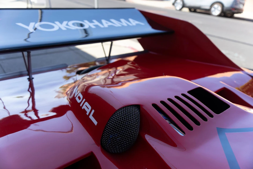 1987 Porsche 956 & 962 - Image 28 of 31