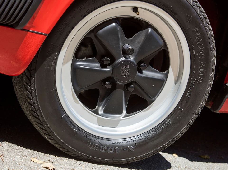 1987 Porsche 911 Carrera 3.2 - Image 23 of 28
