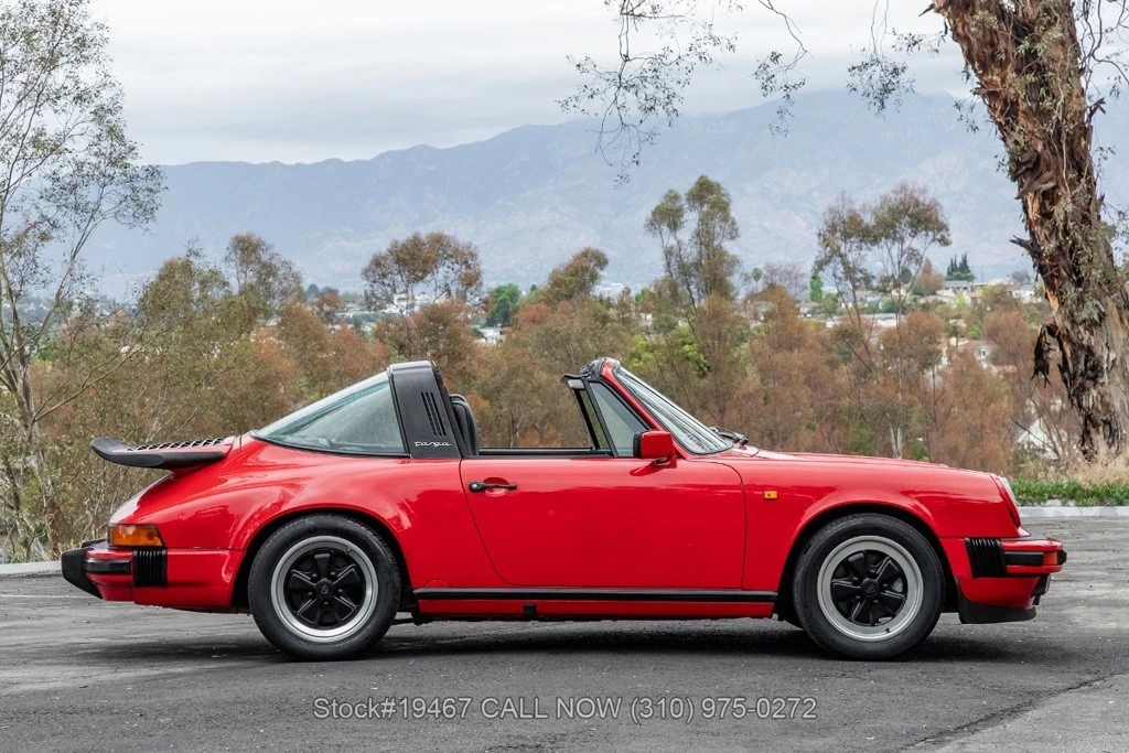 1987 Porsche 911 Carrera 3.2 - Image 5 of 24