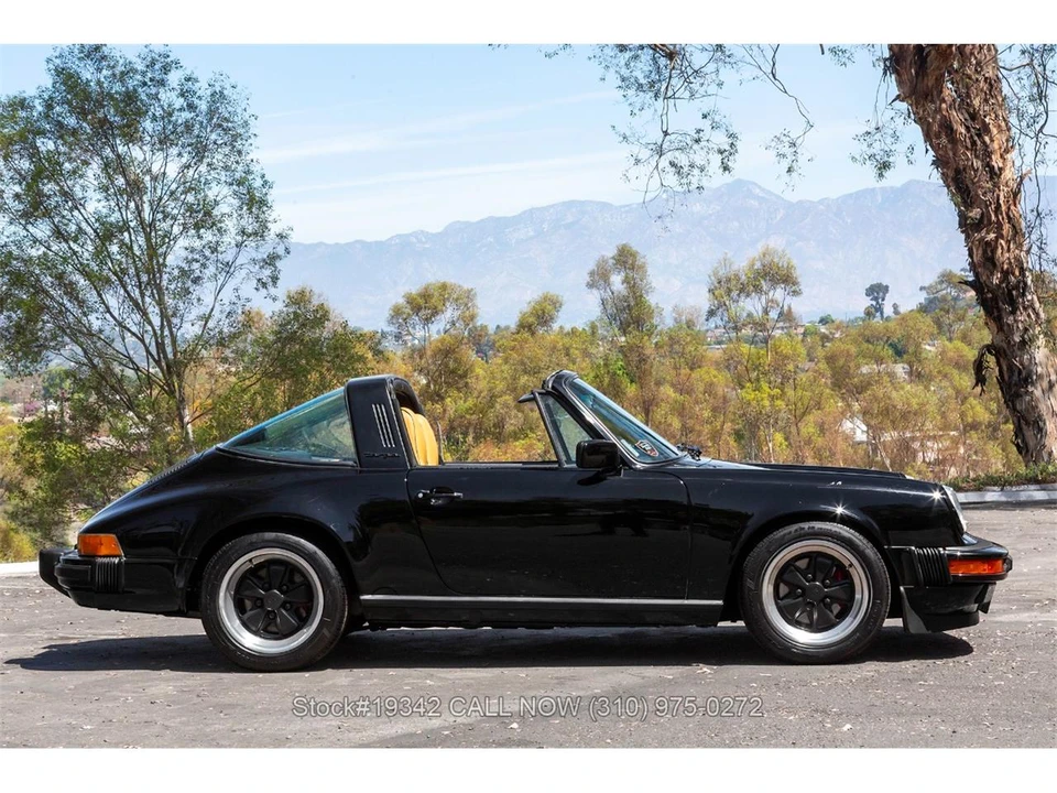 1987 Porsche 911 Carrera 3.2 - Image 3 of 31