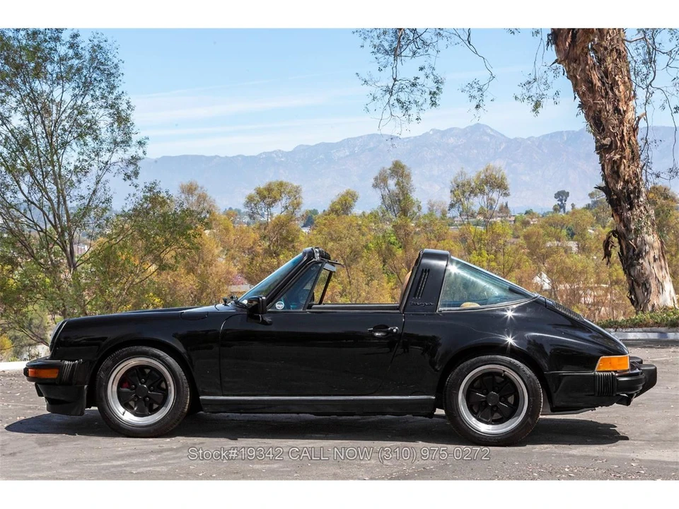 1987 Porsche 911 Carrera 3.2 - Image 16 of 31