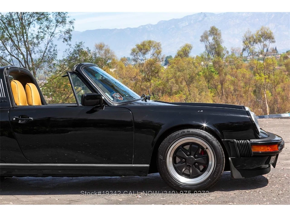 1987 Porsche 911 Carrera 3.2 - Image 14 of 31