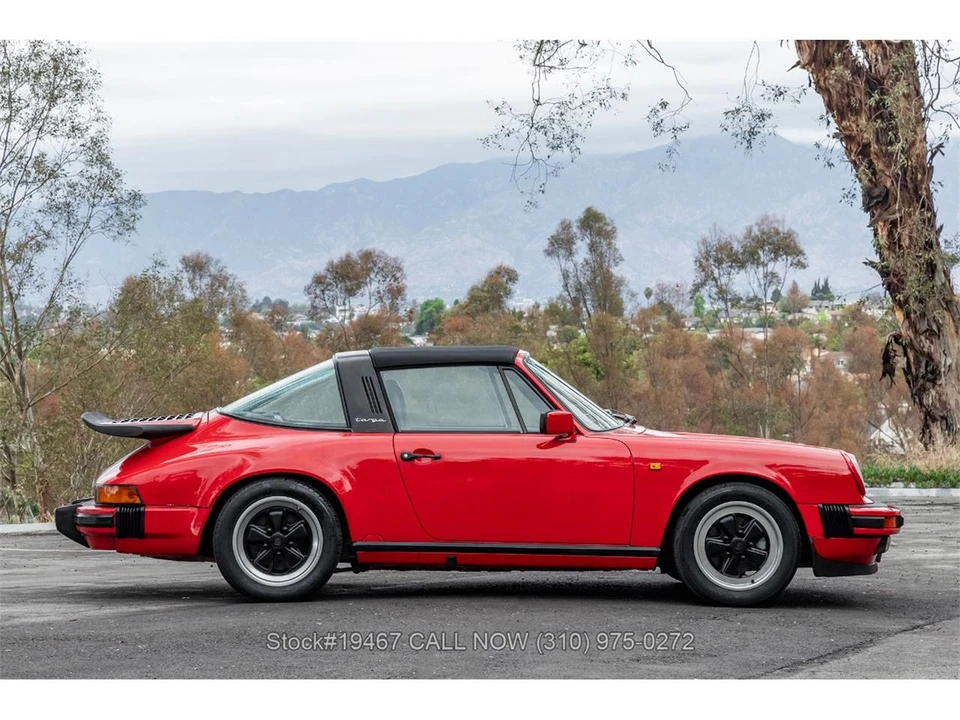 1987 Porsche 911 Carrera 3.2 - Image 12 of 31