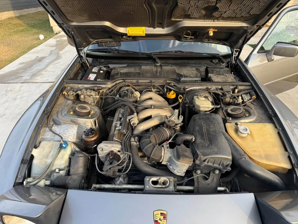 1987 Porsche 944 - Image 15 of 18