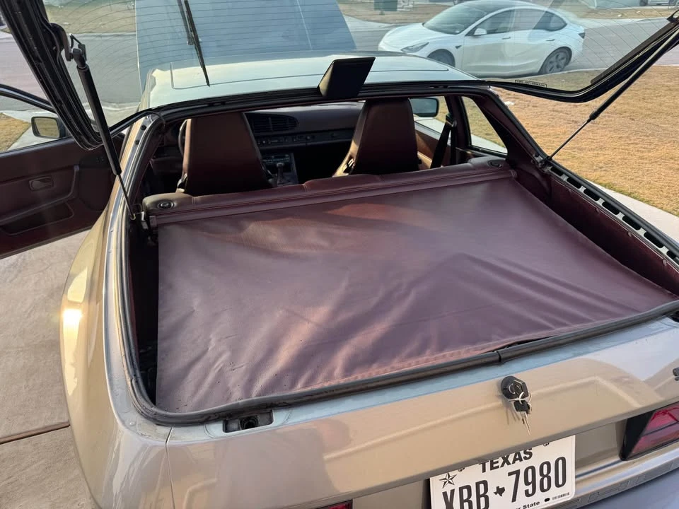 1987 Porsche 944 - Image 16 of 18