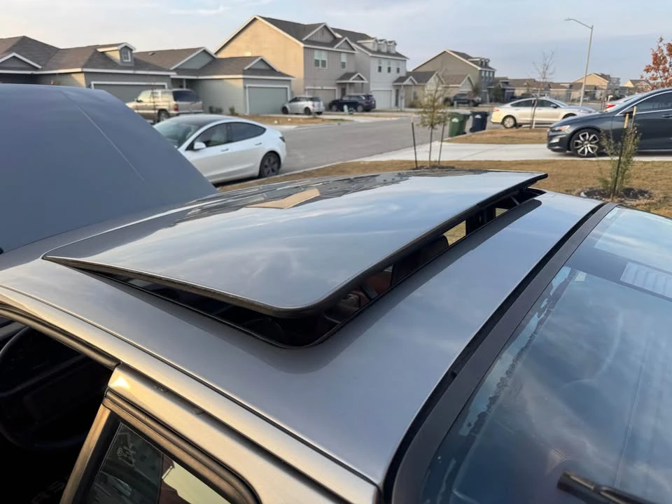 1987 Porsche 944 - Image 17 of 18