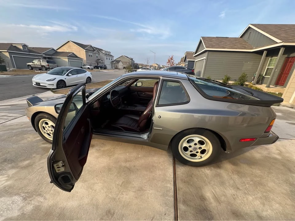 1987 Porsche 944 - Image 12 of 18