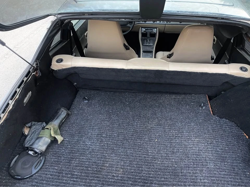 1987 Porsche 944 - Image 10 of 11