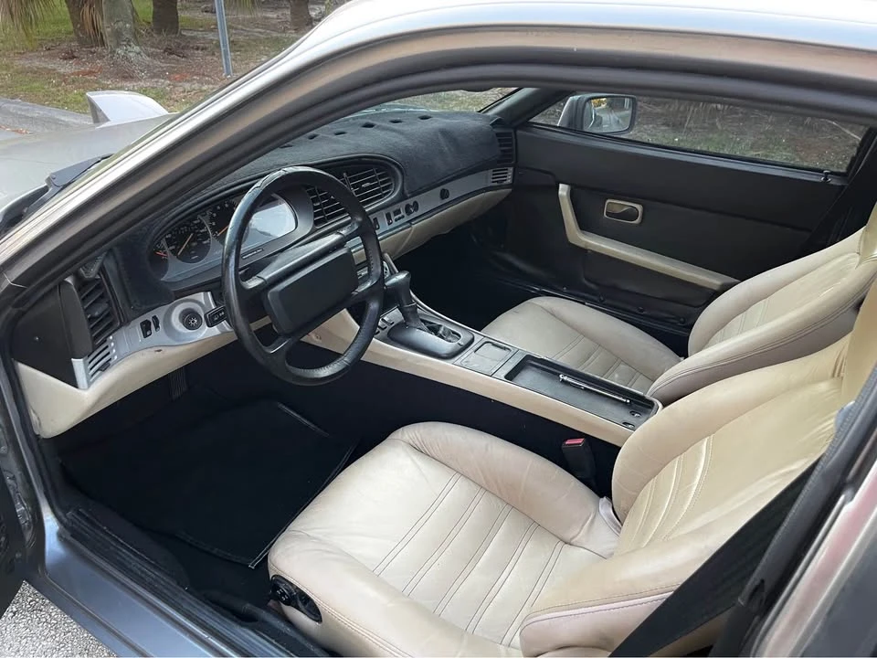 1987 Porsche 944 - Image 7 of 11