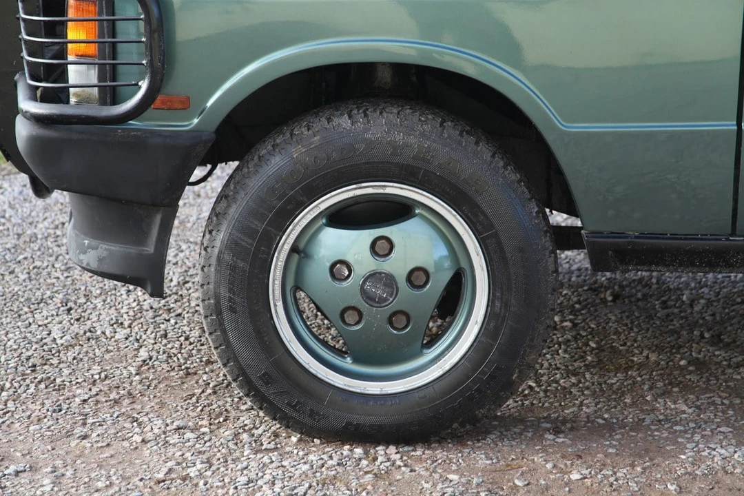 1989 Land Rover Range Rover Classic - Image 24 of 30
