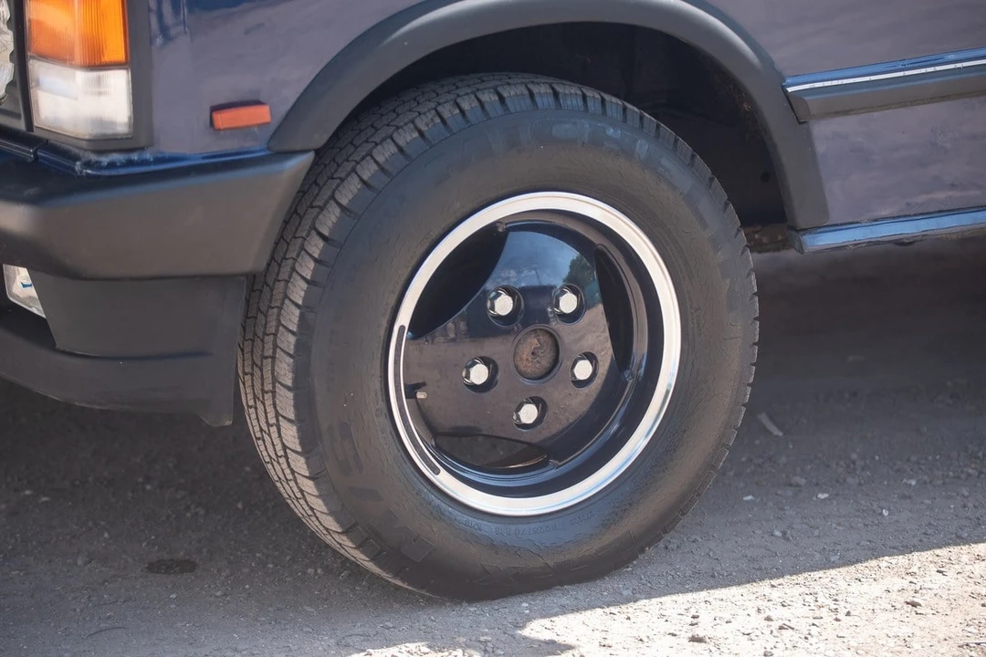 1987 Land Rover Range Rover Classic - Image 17 of 30