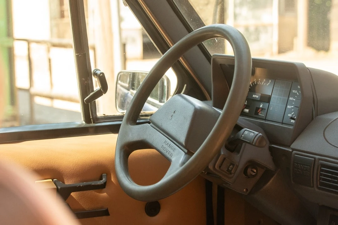 1987 Land Rover Range Rover Classic - Image 24 of 30