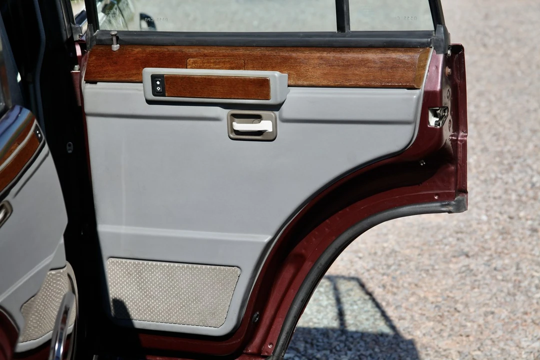 1987 Land Rover Range Rover Classic - Image 21 of 30
