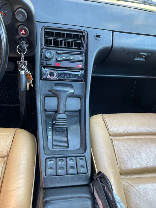 1987 Porsche 928 S4 - Image 9 of 31
