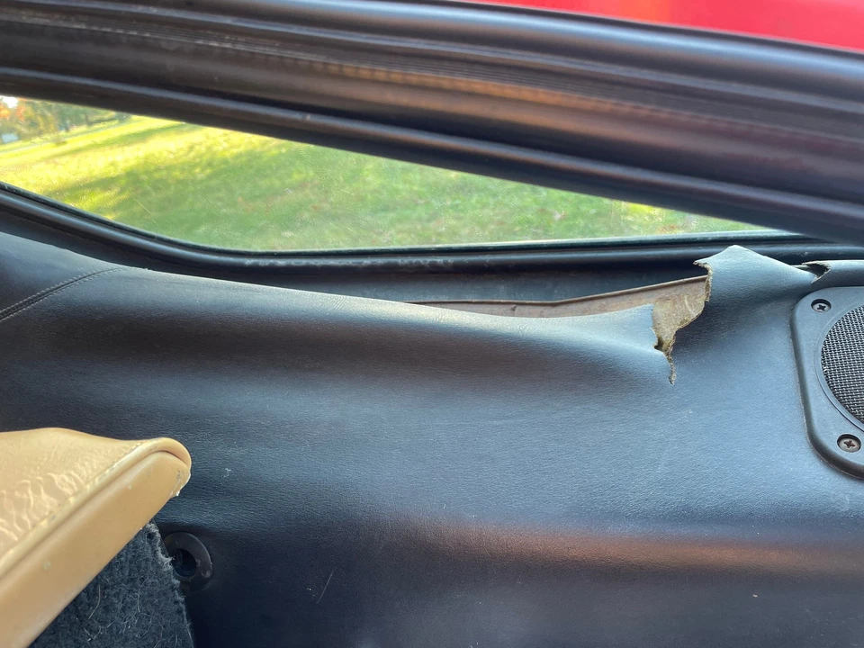 1987 Porsche 928 S4 - Image 14 of 31