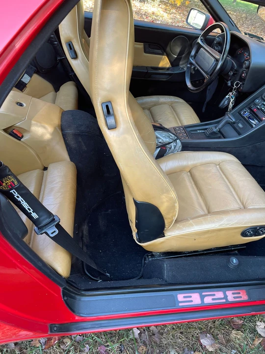 1987 Porsche 928 S4 - Image 17 of 31