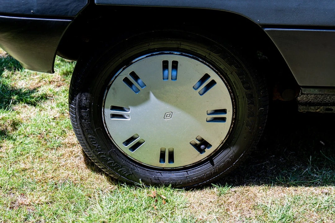 1987 Renault 5 - Image 11 of 30