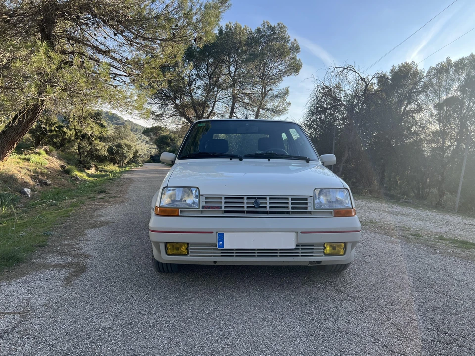1989 Renault 5 GT Turbo - Image 18 of 31