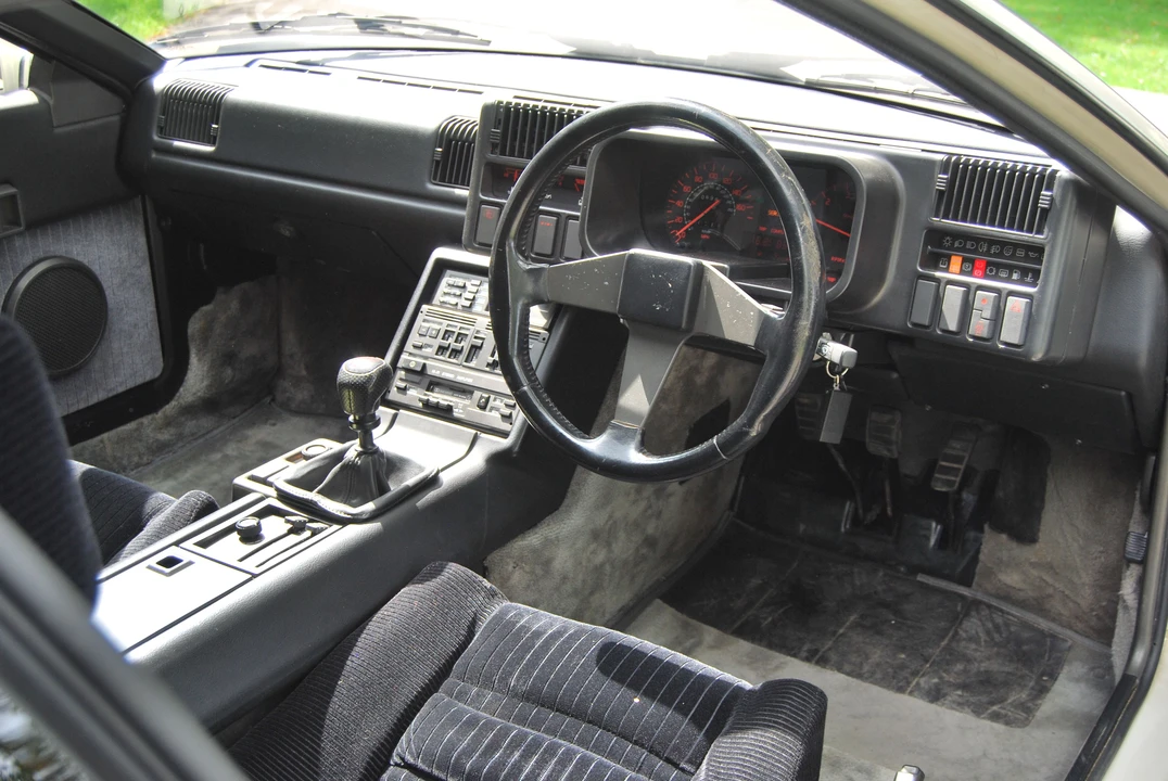1987 Renault - Image 6 of 9