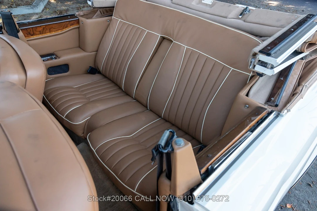 1987 Rolls-Royce Corniche Series I - Image 27 of 31