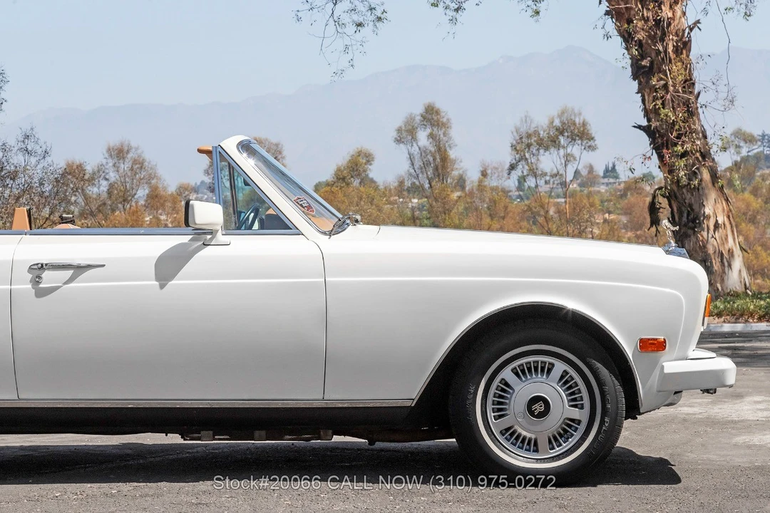 1987 Rolls-Royce Corniche Series I - Image 20 of 31