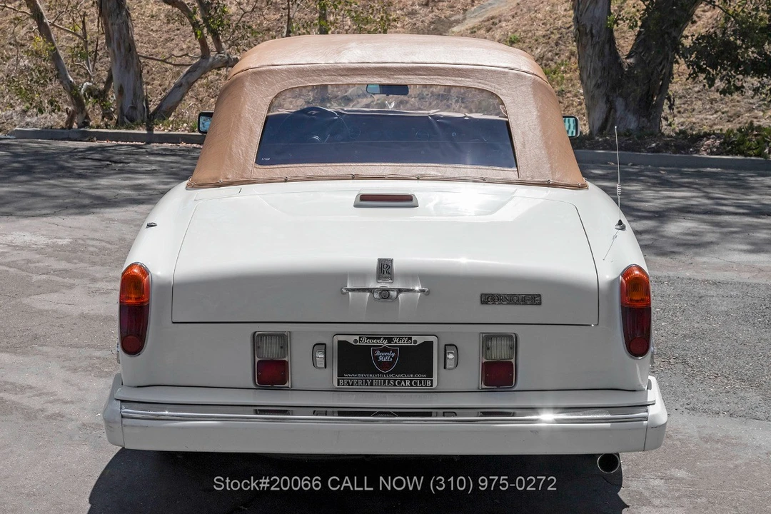 1987 Rolls-Royce Corniche Series I - Image 16 of 31