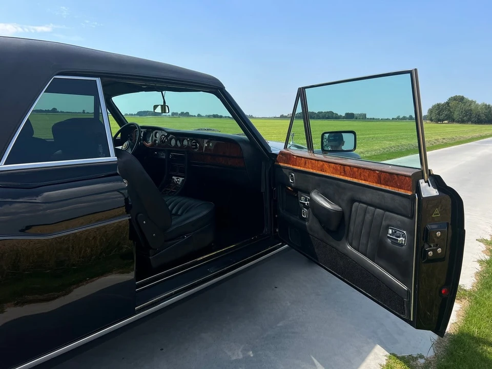 1987 Rolls-Royce Corniche Series II - Image 28 of 30