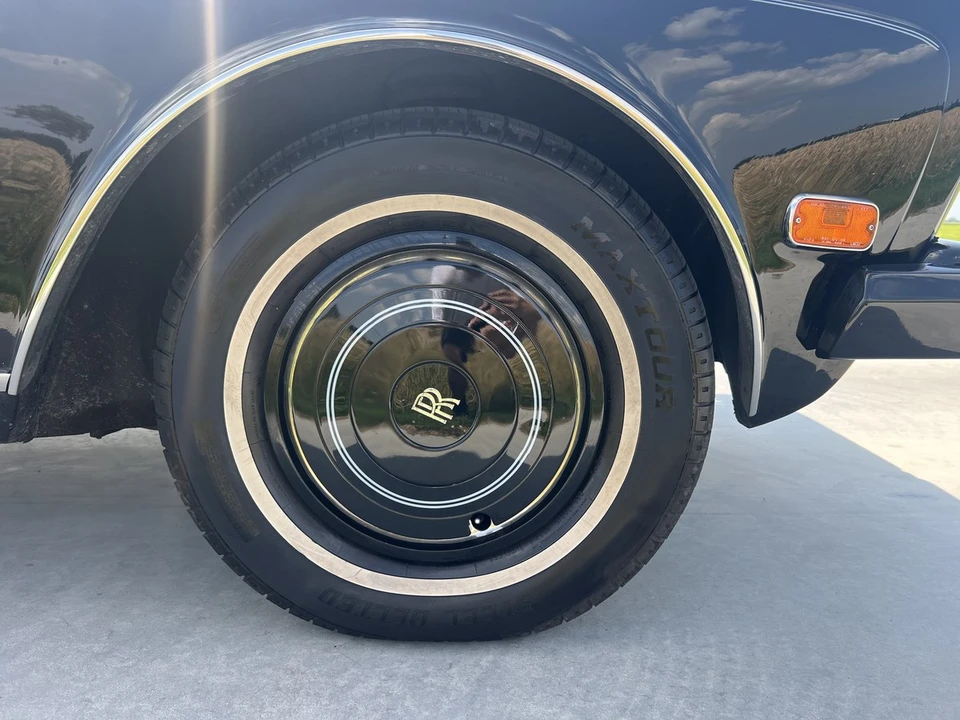 1987 Rolls-Royce Corniche Series II - Image 20 of 30