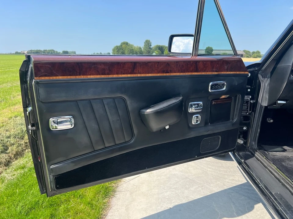 1987 Rolls-Royce Corniche Series II - Image 27 of 30