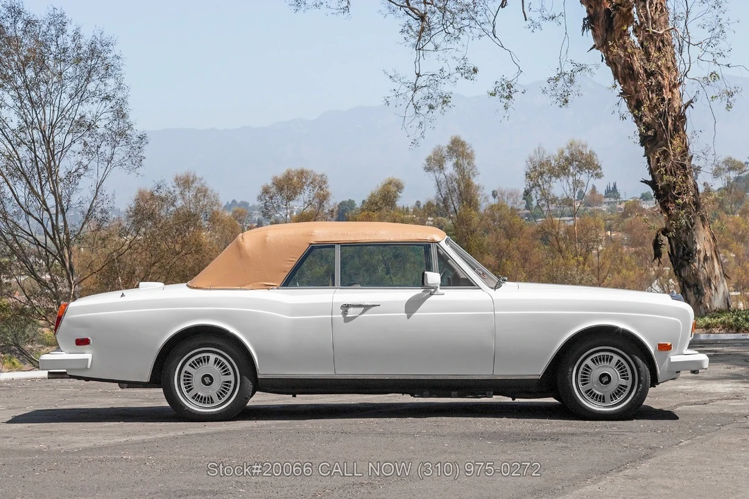 1987 Rolls-Royce Corniche Series II - Image 15 of 31
