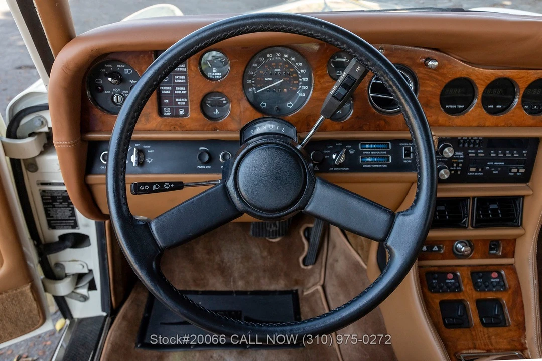 1987 Rolls-Royce Corniche Series II - Image 29 of 31