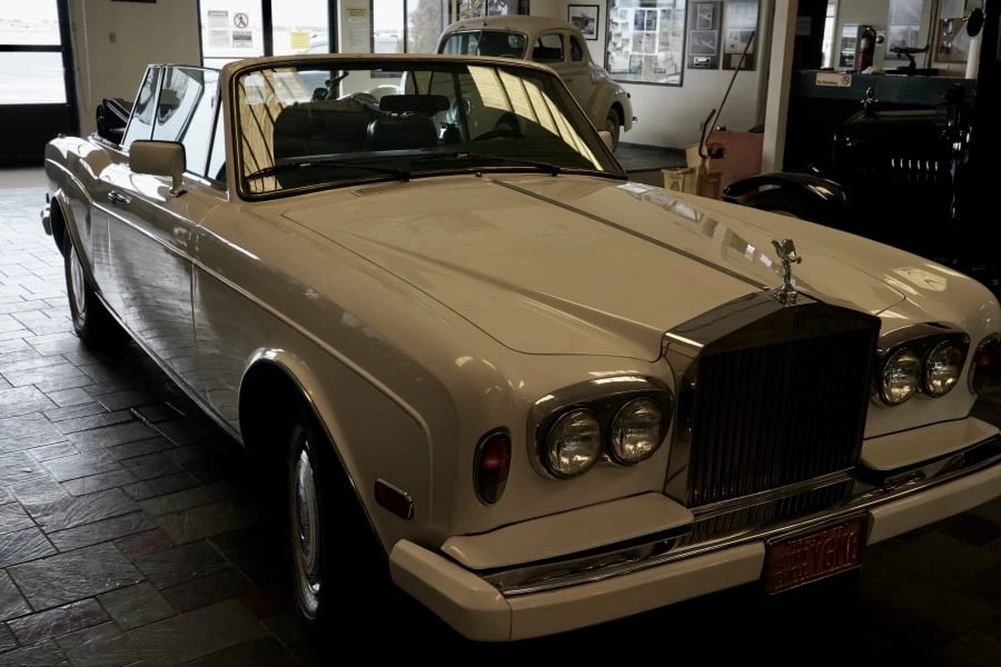 1987 Rolls-Royce Corniche Series II - Image 4 of 19