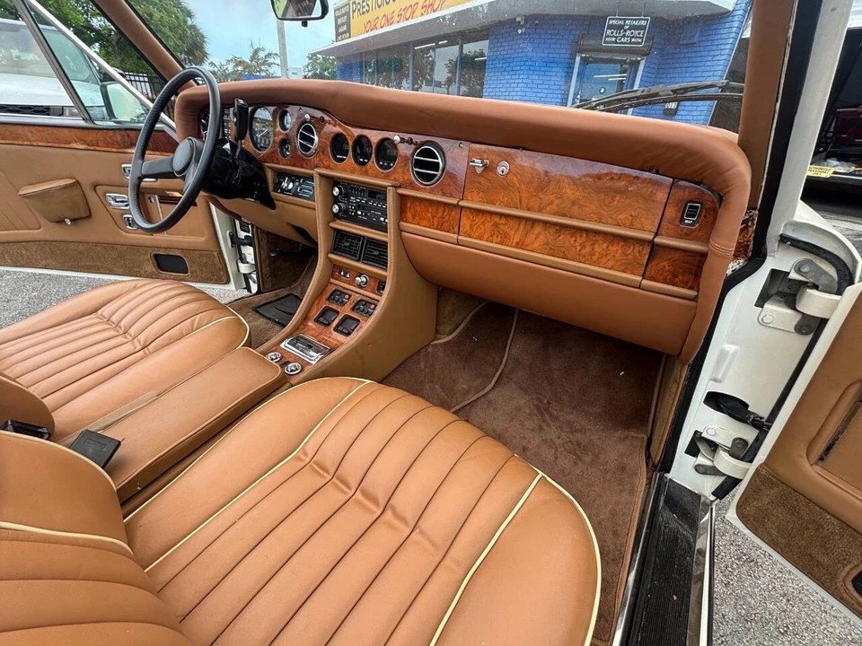 1987 Rolls-Royce Corniche Series II - Image 15 of 19
