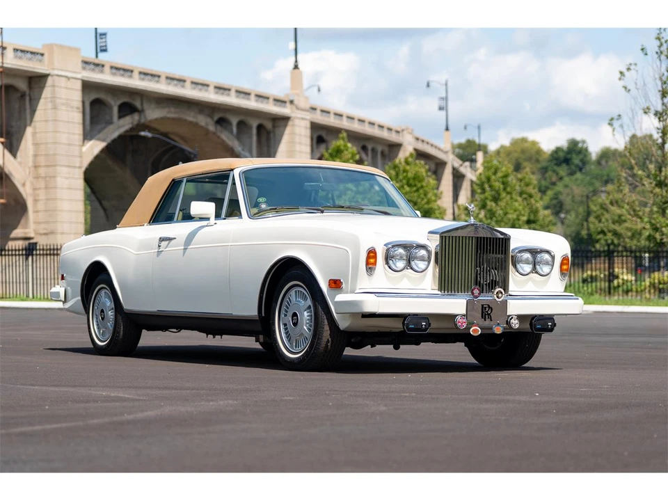 1987 Rolls-Royce Corniche Series II - Image 11 of 29