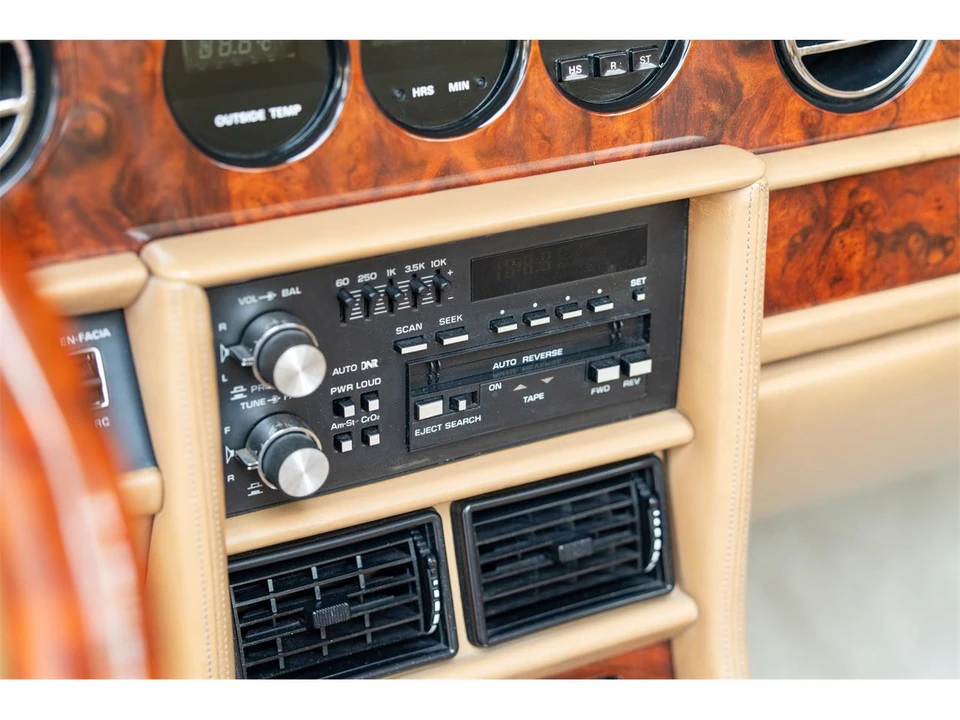 1987 Rolls-Royce Corniche Series II - Image 19 of 29