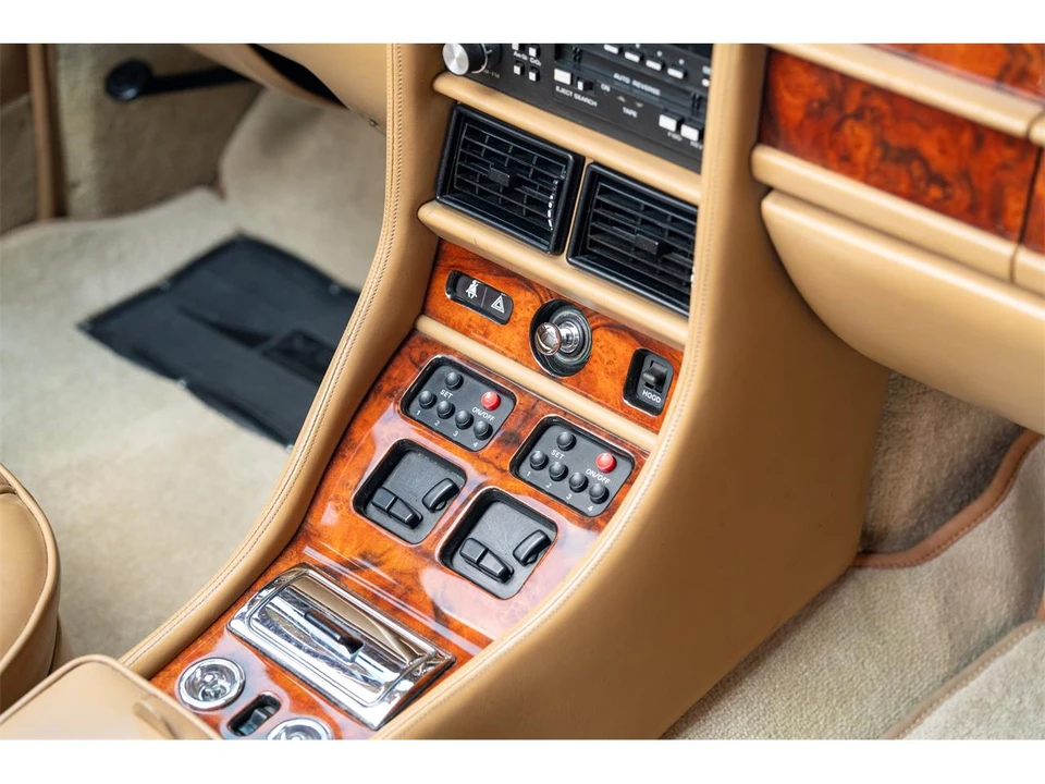 1987 Rolls-Royce Corniche Series II - Image 18 of 29