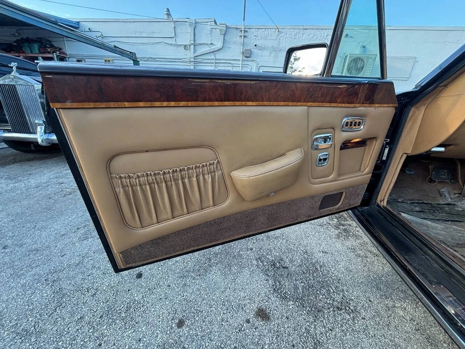 1987 Rolls-Royce Corniche Series II - Image 9 of 21