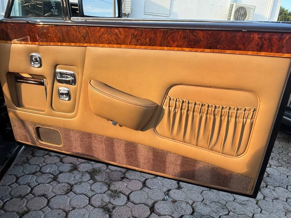 1987 Rolls-Royce Corniche Series II - Image 10 of 21