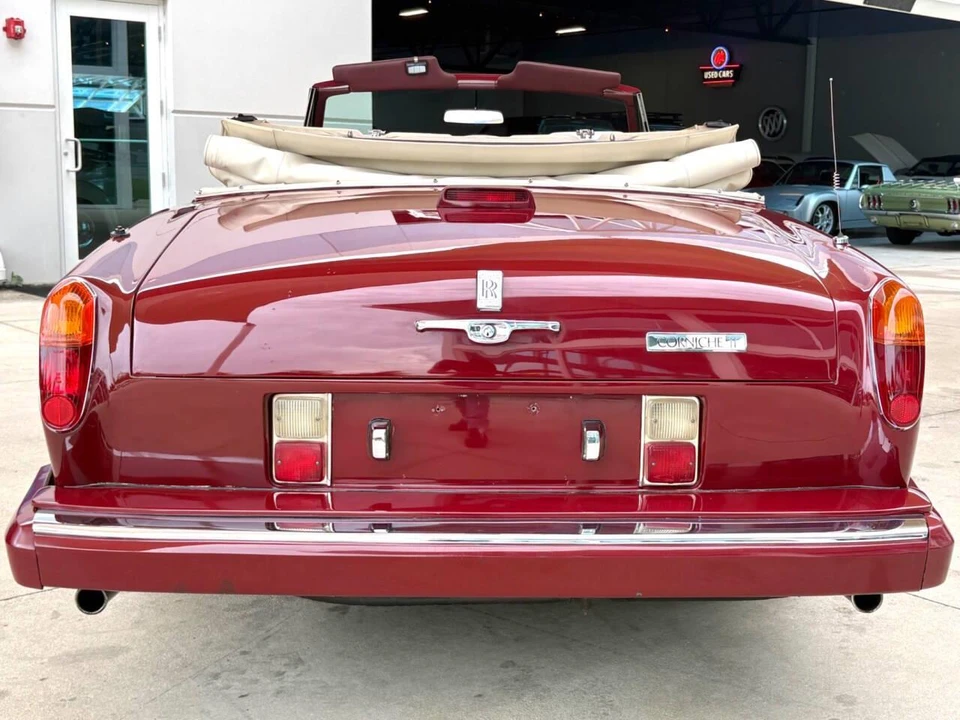1987 Rolls-Royce Corniche Series I - Image 7 of 31