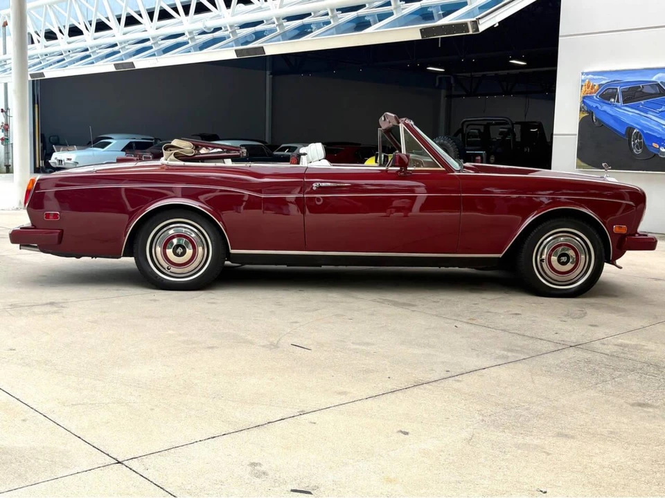 1987 Rolls-Royce Corniche Series I - Image 5 of 31