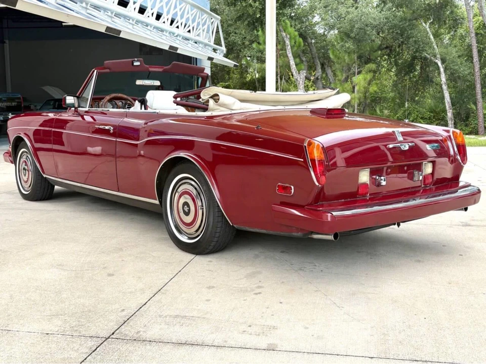 1987 Rolls-Royce Corniche Series I - Image 9 of 31