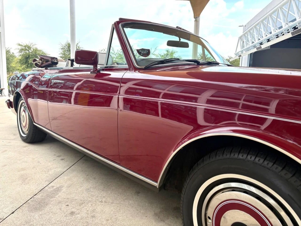 1987 Rolls-Royce Corniche Series I - Image 18 of 31