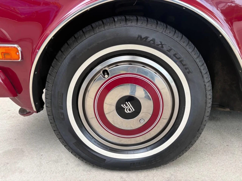 1987 Rolls-Royce Corniche Series I - Image 27 of 31